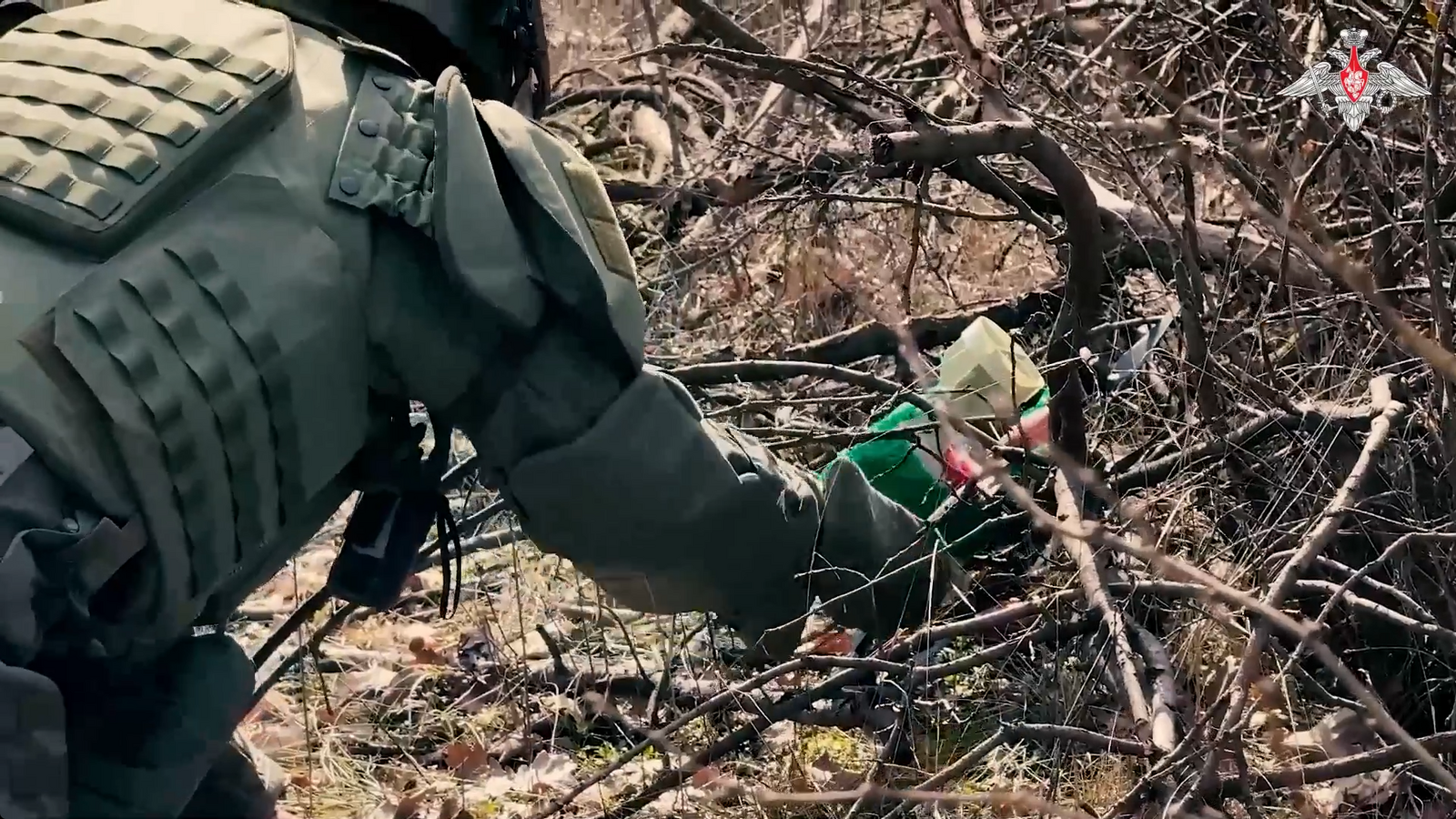 Военнослужащие Башкирии обезвредили опасную «птичку»
