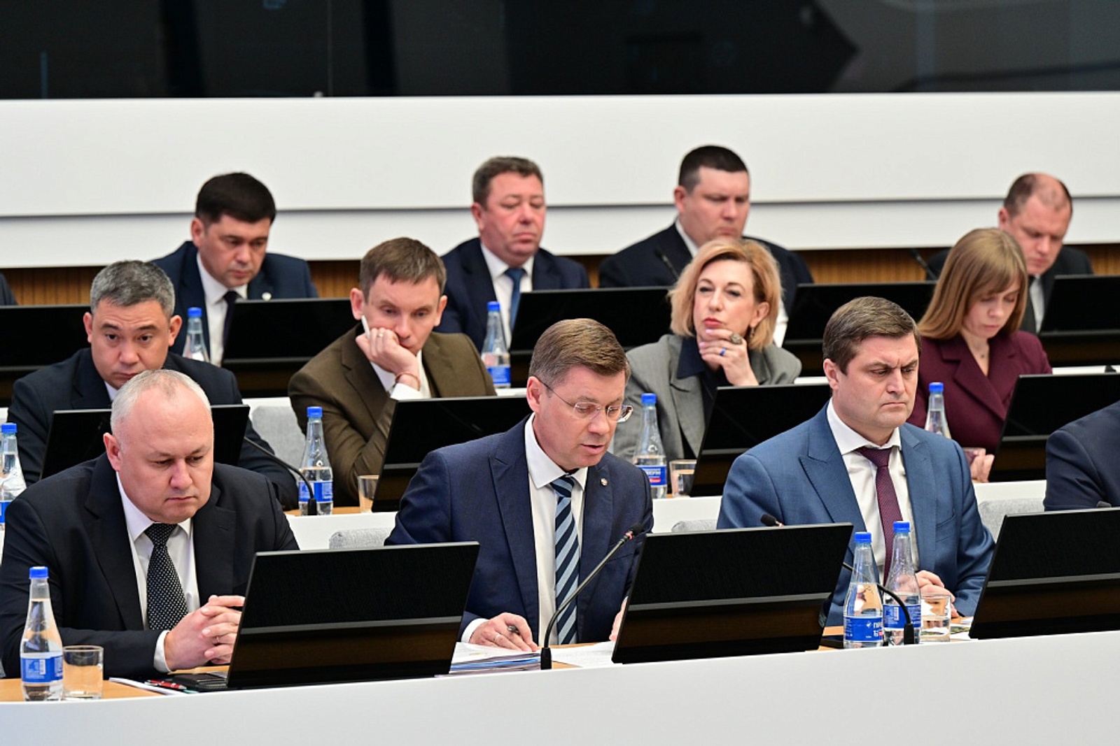 Радий Хабиров вручил государственные награды спортсменам Башкортостана